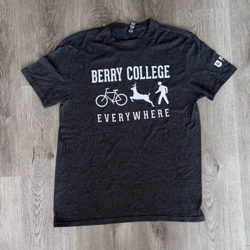 Berry College Gray Short Sleeve T-Shirt w/ Outdoor Graphics